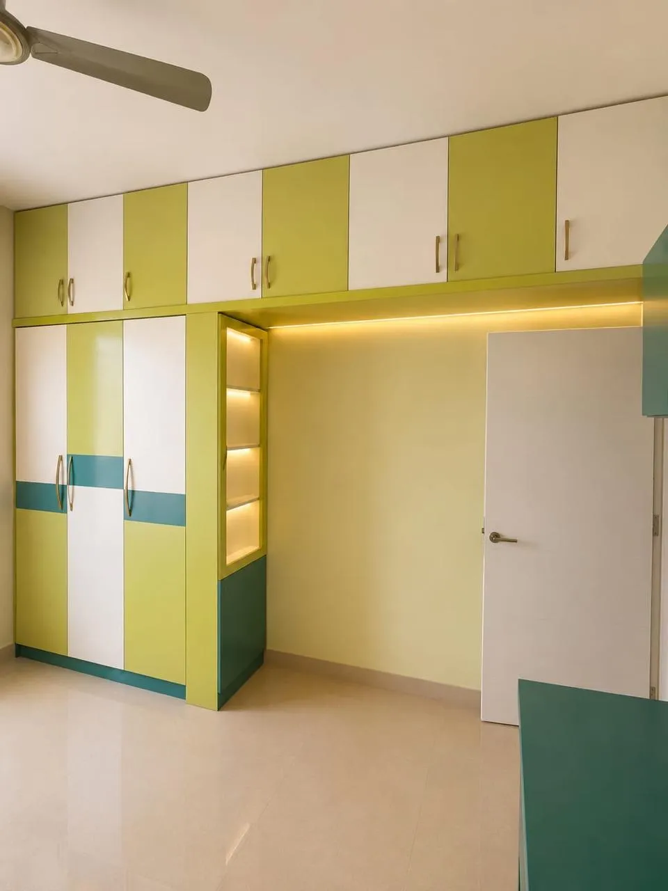 Full House (3BHK) — photo 9